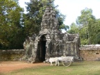 entrance (191 KB)