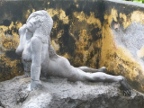 Sculpture (209 KB)