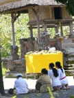 offering table.JPG (176 KB)