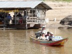 speedboat.JPG (141 KB)