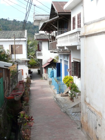 sidealley