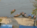 small boats (179 KB)